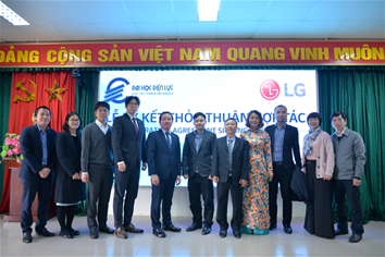 Lễ ký kết hợp tác giữa trường Đại học Điện lực và công ty LG Electronics Việt Nam